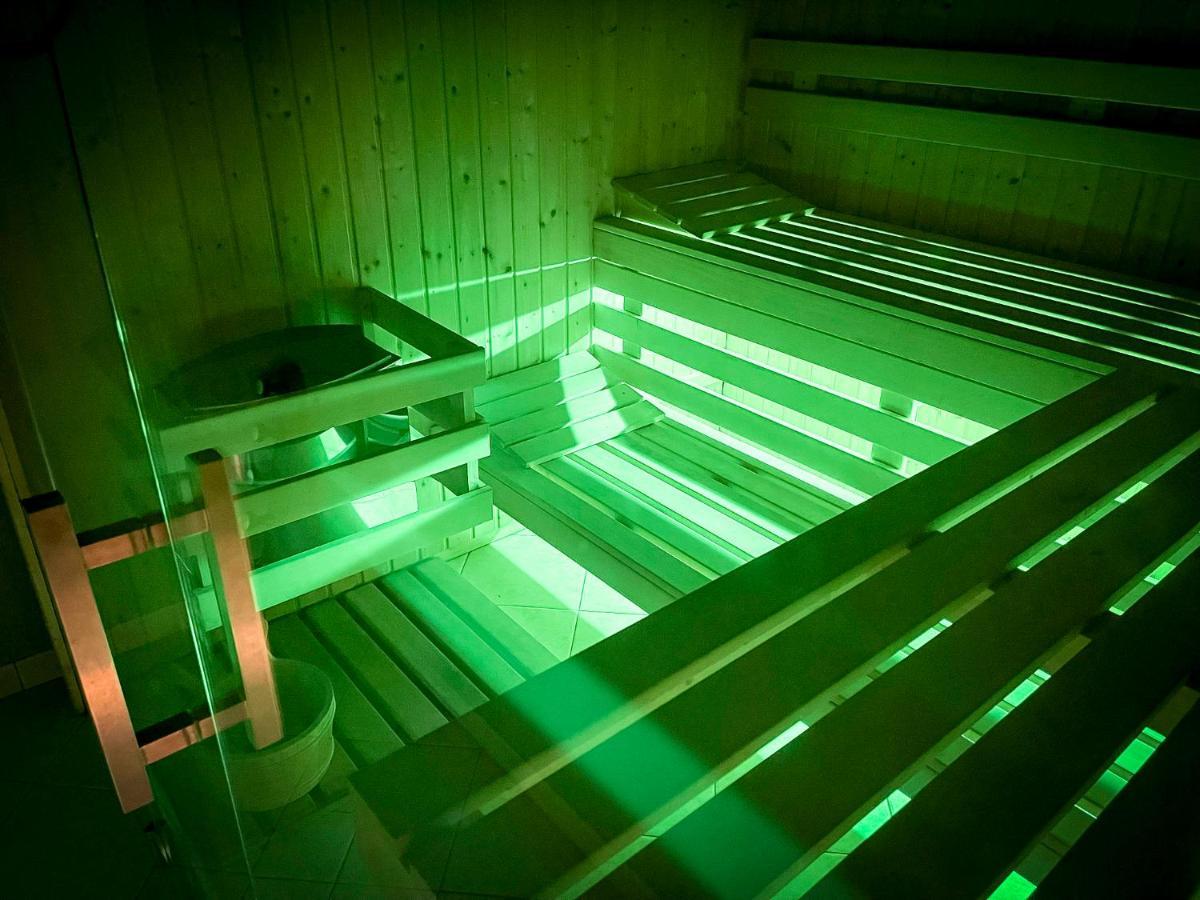 Villa 250m2 avec PISCINE chauffée&SPA&kota-grill&sauna Saint-Die-des-Vosges Exterior foto