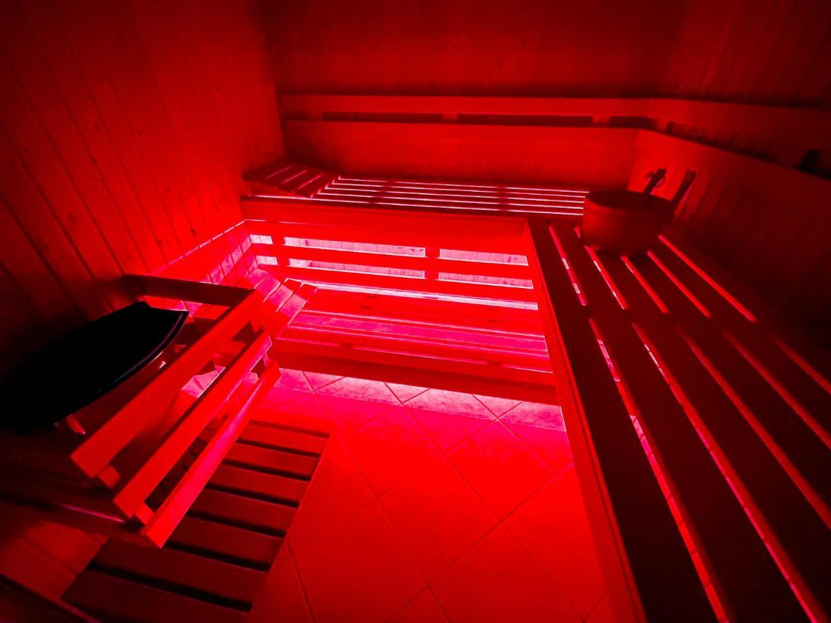 Villa 250m2 avec PISCINE chauffée&SPA&kota-grill&sauna Saint-Die-des-Vosges Exterior foto