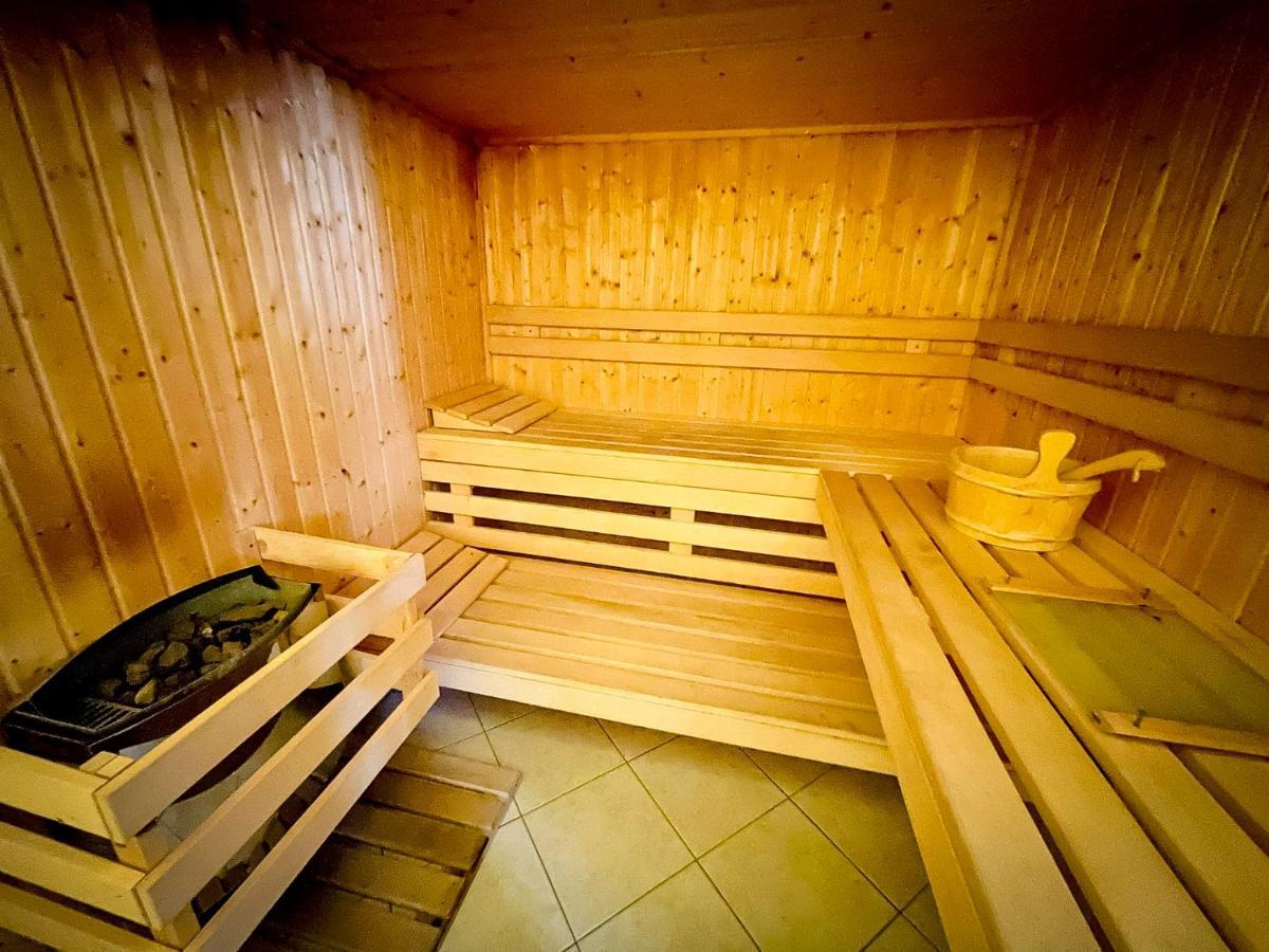 Villa 250m2 avec PISCINE chauffée&SPA&kota-grill&sauna Saint-Die-des-Vosges Exterior foto